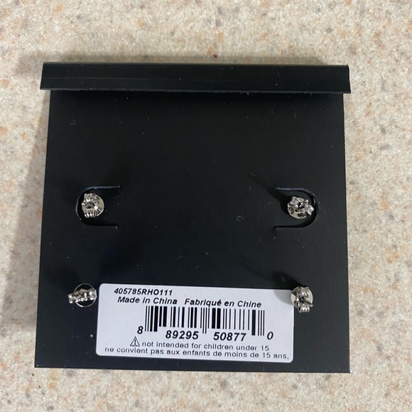 Coach earring studs - Picture 5 of 5